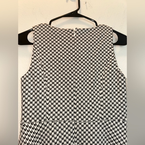 Ann Taylor LOFT black white print sleeveless dress 2 office fall winter - Picture 5 of 8